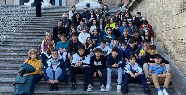 Scuola Verga al teatro Massimo di Palermo